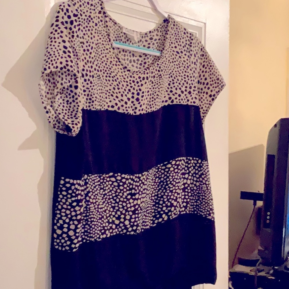Womens Black and Beige Pattern dress top